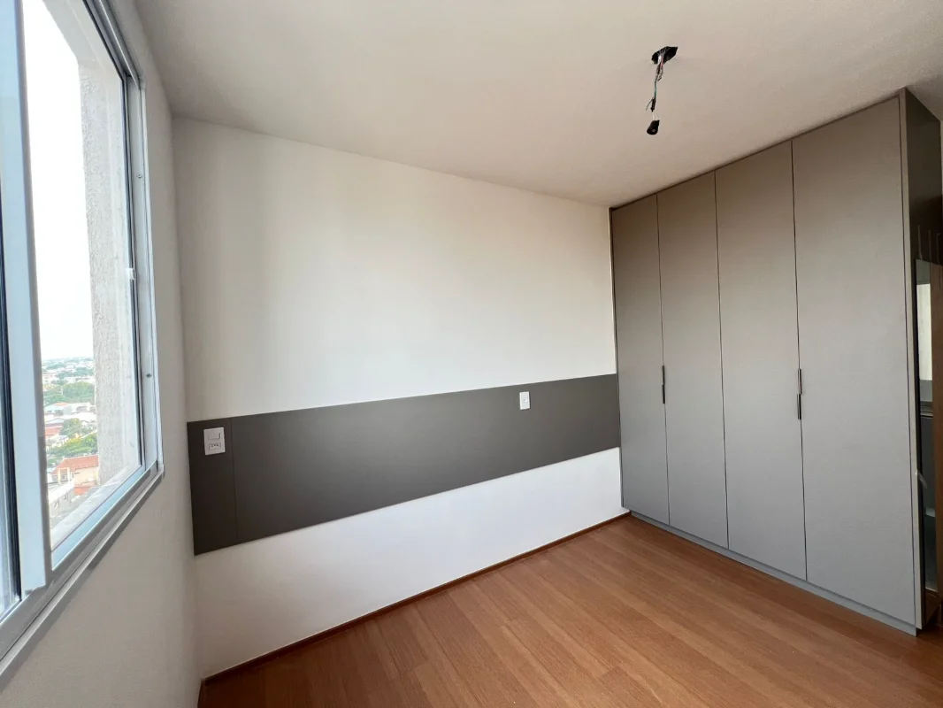 Apartamento à Venda com Armário no Setor Eldorado - Imagem 1