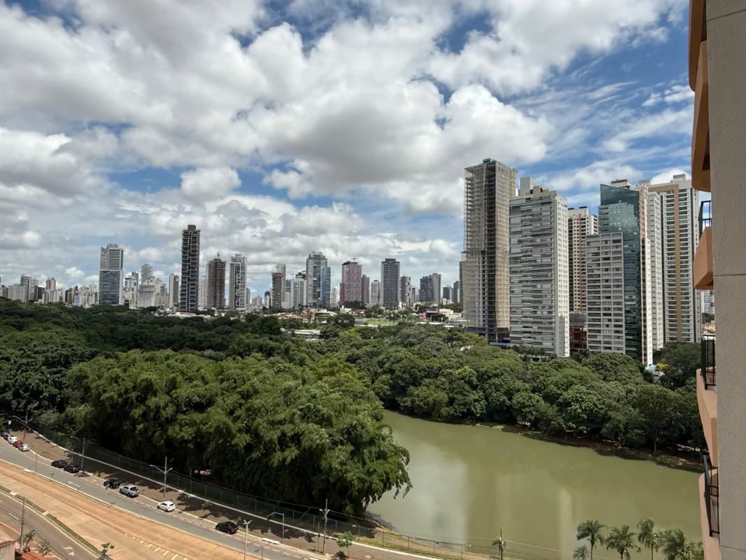 Apartamento à Venda no Lago Areião com Vista para o Parque - Imagem 1