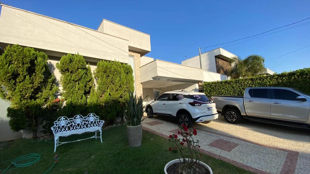 Fachada do Casa em Condomínio Fechado em Goiânia: Luxo e Segurança no Jardins Lisboa