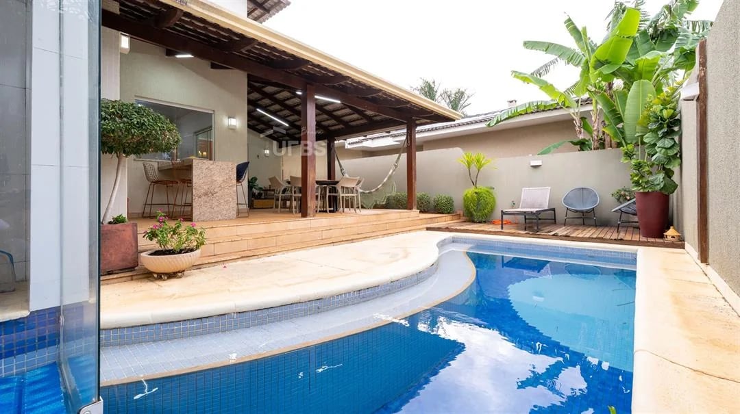 Casa Térrea no Jardins Atenas com Exclusividade próximo ao lago e a mata - Imagem 1