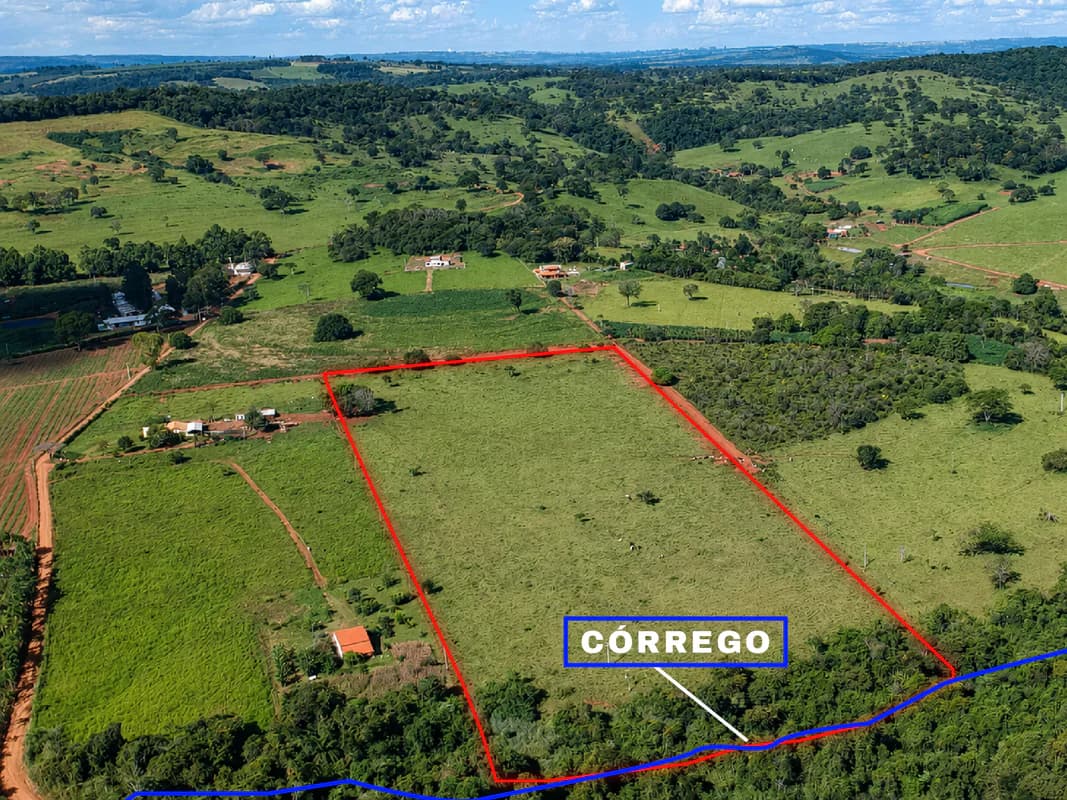 Fachada do Chácara com 70.000m² à venda com água e escritura na região Macaúba | Próximo a Nerópolis