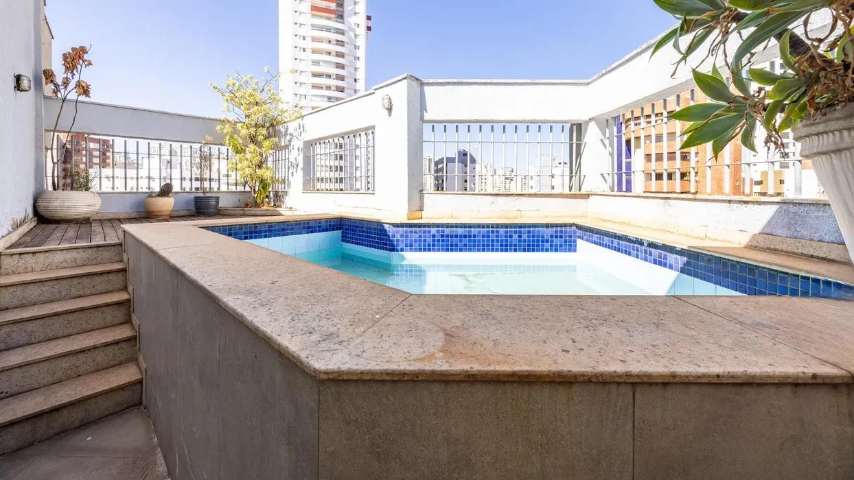 Cobertura Duplex à Venda no Setor Bueno - Imagem 1