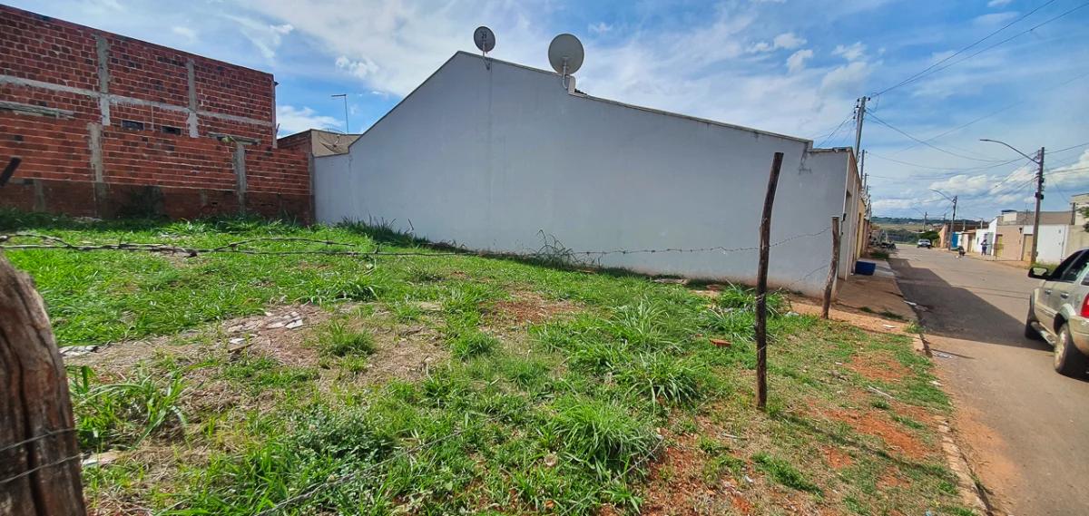 Fachada do Ágio de Lote no Alda Tavares em Nerópolis