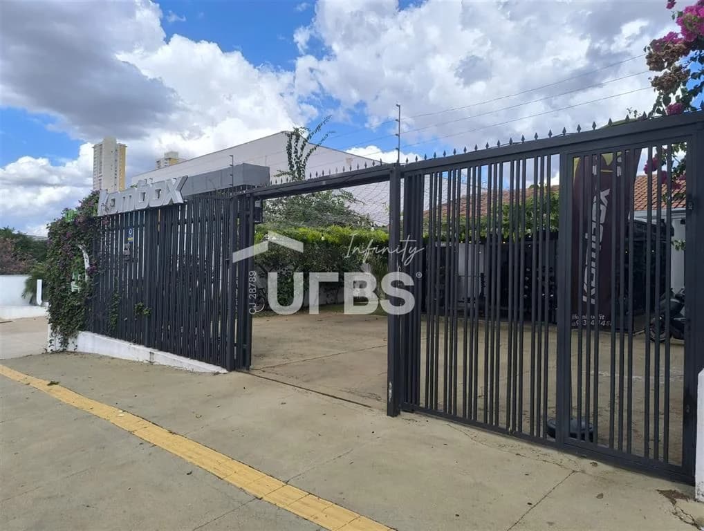 Fachada do Imovel Comercial na Avenida Milão, próximo ao Eldorado