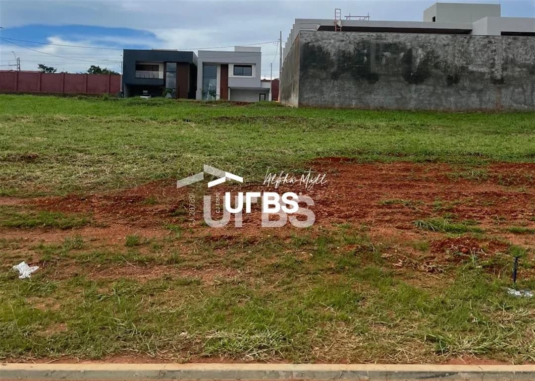 Fachada do Lote à Venda no Jardins Sevilha