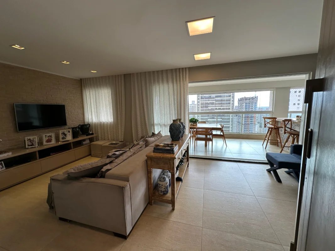 Apartamento à Venda no Setor Bueno - Imagem 1